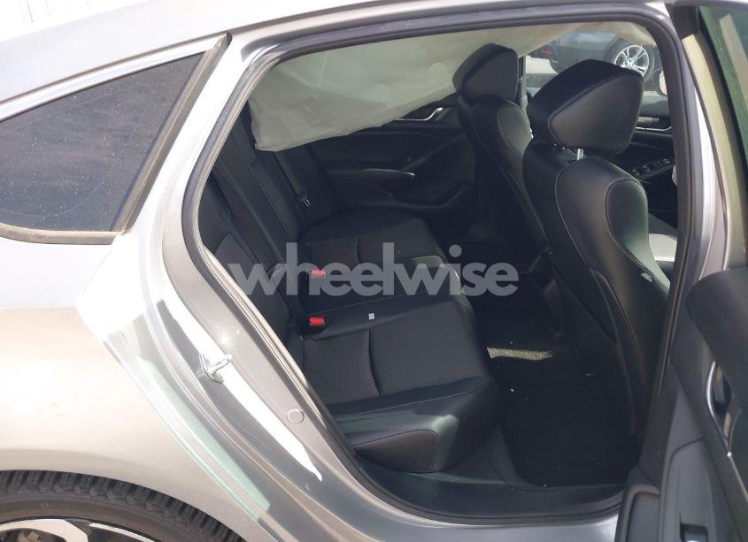 Photo 8 of 2022 Honda Accord SPORT (VIN 1HGCV1F30NA038093)