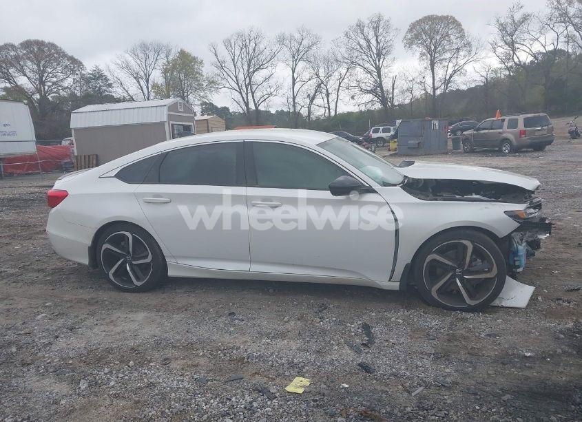 Photo 14 of 2022 Honda Accord SPORT (VIN 1HGCV1F30NA096687)