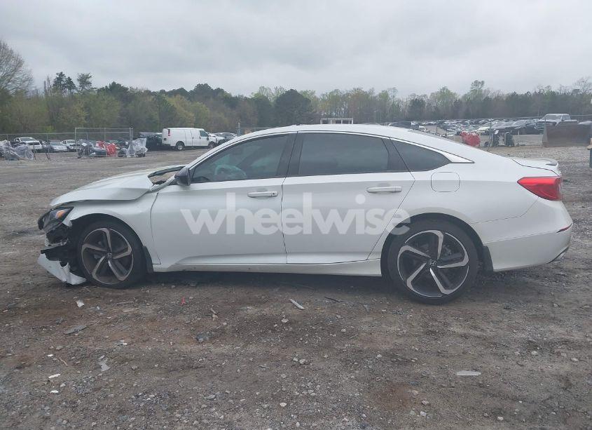 Photo 15 of 2022 Honda Accord SPORT (VIN 1HGCV1F30NA096687)
