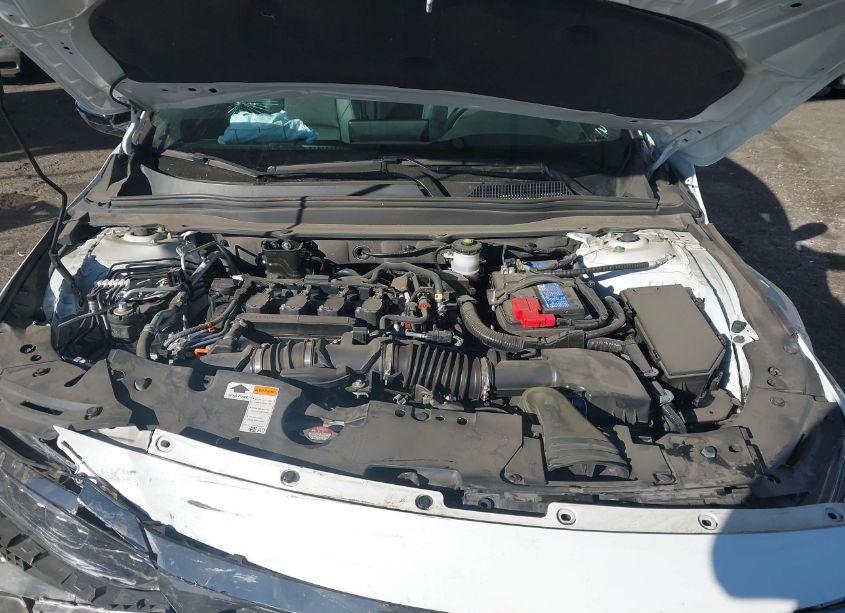 Photo 10 of 2022 Honda Accord SPORT (VIN 1HGCV1F30NA103623)