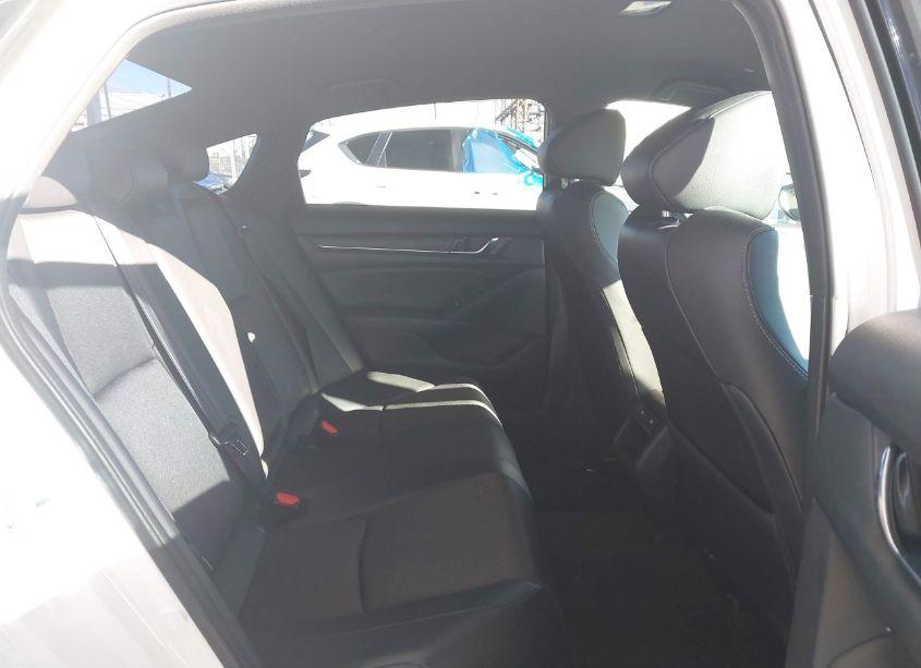 Photo 8 of 2022 Honda Accord SPORT (VIN 1HGCV1F30NA103623)