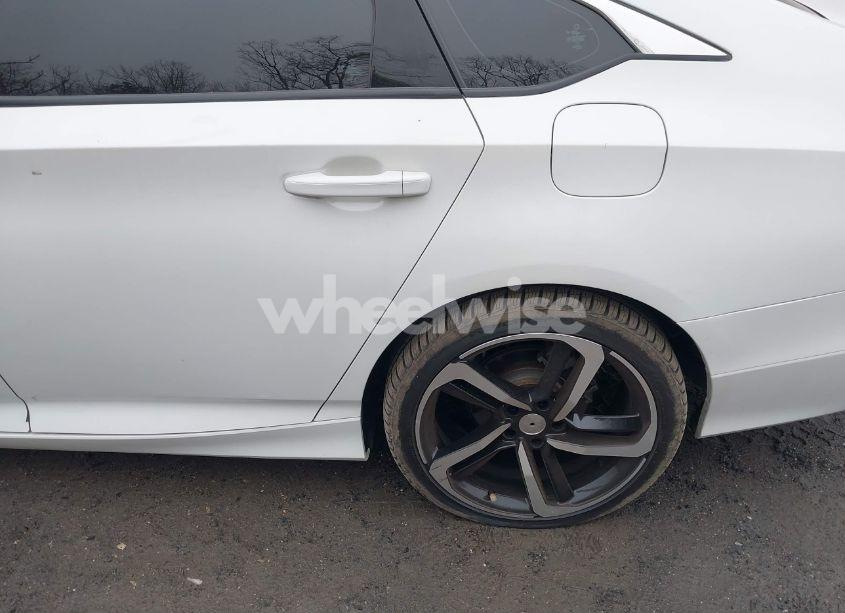 Photo 6 of 2022 Honda Accord SPORT (VIN 1HGCV1F30NA104951)