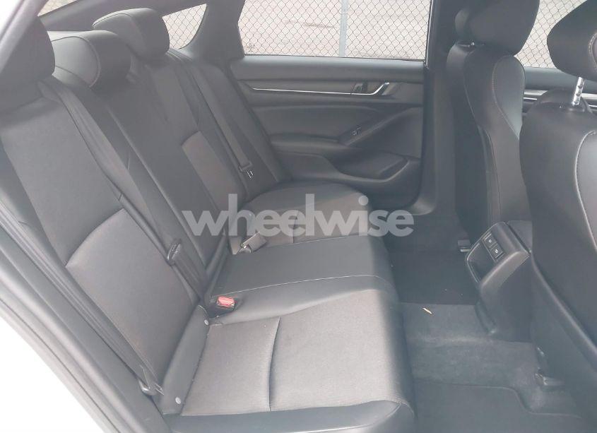 Photo 8 of 2022 Honda Accord SPORT (VIN 1HGCV1F30NA104951)