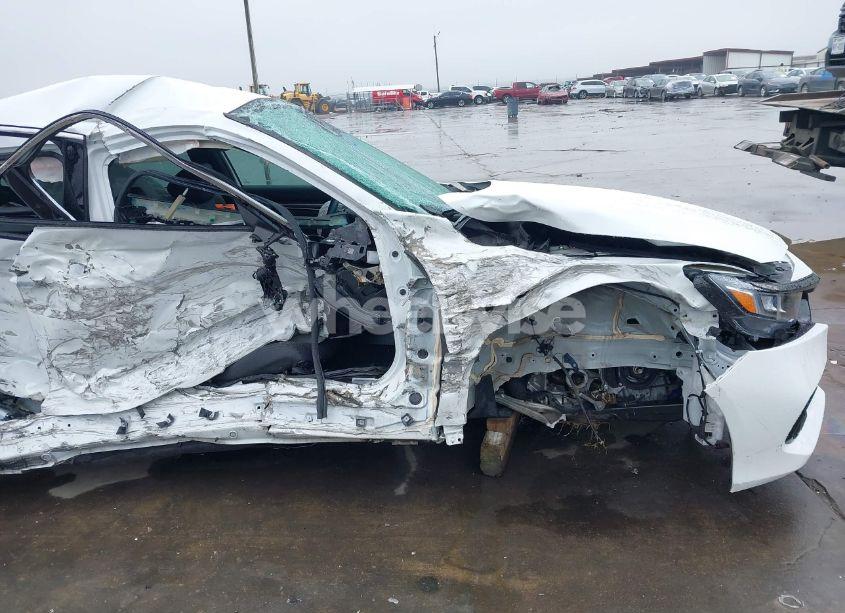 Photo 18 of 2022 Honda Accord SPORT (VIN 1HGCV1F30NA124360)