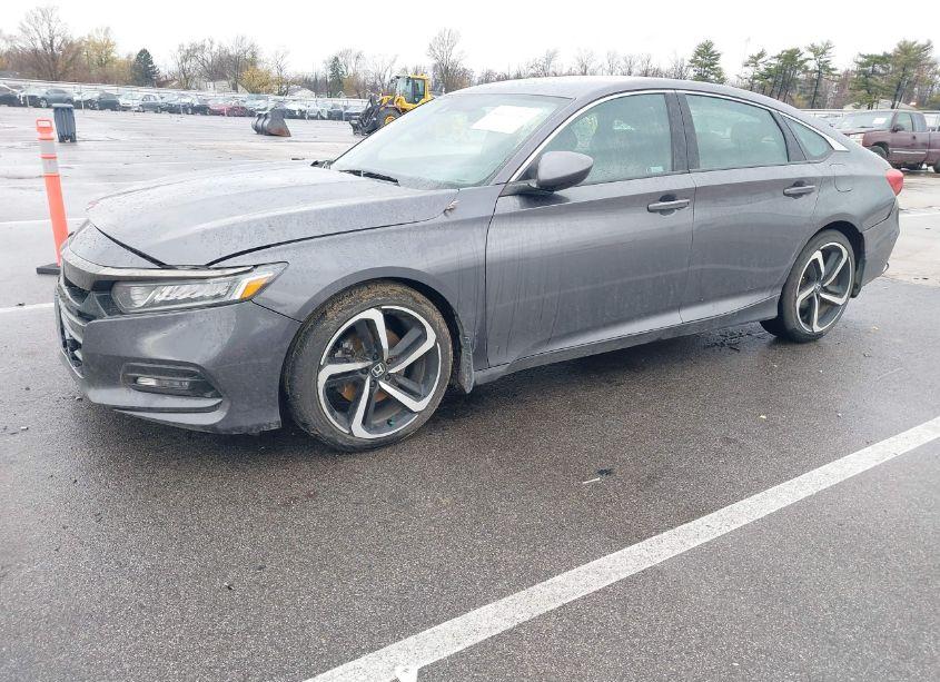 Photo 2 of 2018 Honda Accord SPORT (VIN 1HGCV1F31JA053020)