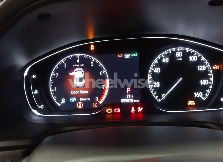 Photo 7 of 2018 Honda Accord SPORT (VIN 1HGCV1F31JA058069)