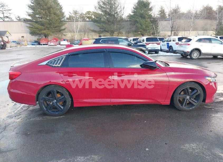 Photo 13 of 2018 Honda Accord SPORT (VIN 1HGCV1F31JA134907)