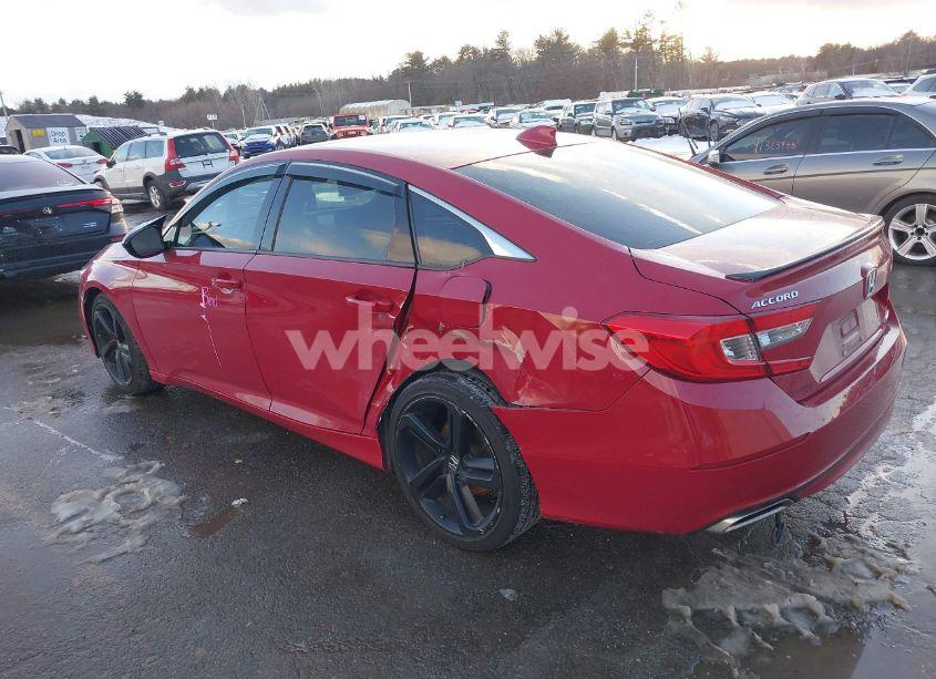 Photo 3 of 2018 Honda Accord SPORT (VIN 1HGCV1F31JA134907)