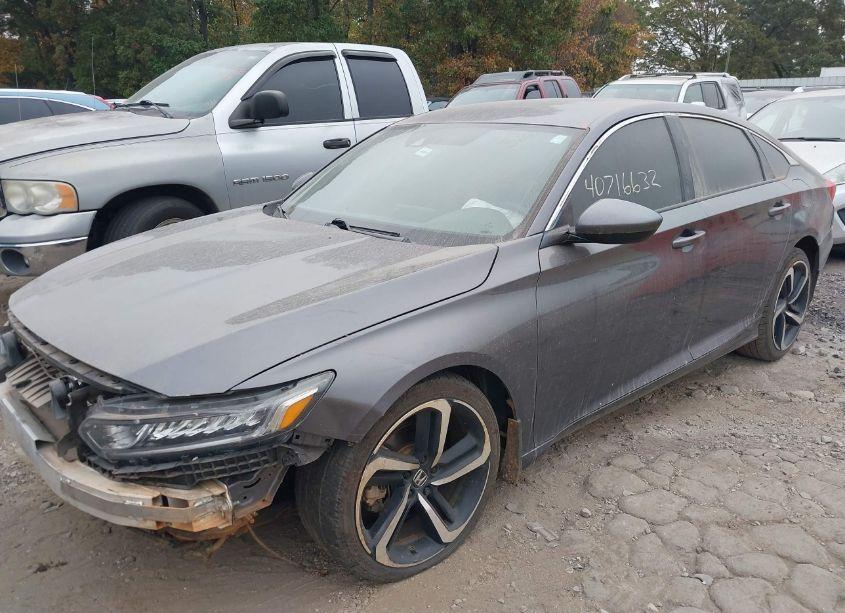 Photo 2 of 2018 Honda Accord SPORT (VIN 1HGCV1F31JA163162)