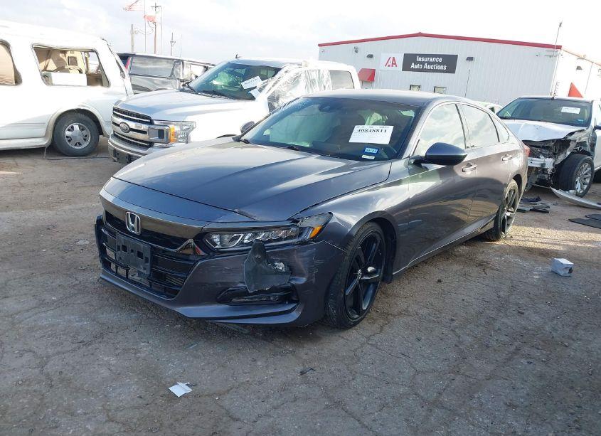 Photo 2 of 2018 Honda Accord SPORT (VIN 1HGCV1F31JA187607)