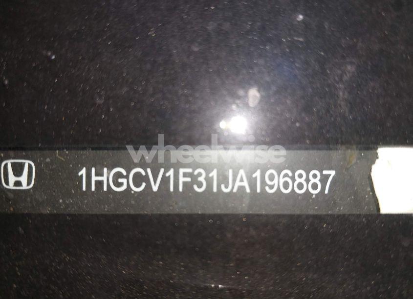 Photo 18 of 2018 Honda Accord SPORT (VIN 1HGCV1F31JA196887)