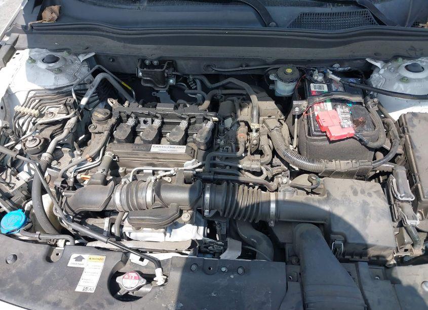 Photo 10 of 2018 Honda Accord SPORT (VIN 1HGCV1F31JA207810)