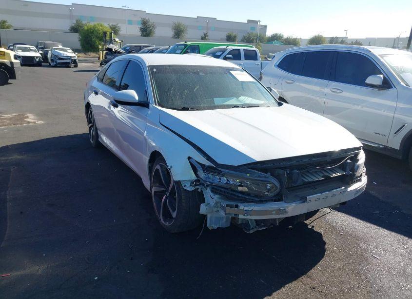 Photo 14 of 2018 Honda Accord SPORT (VIN 1HGCV1F31JA225210)