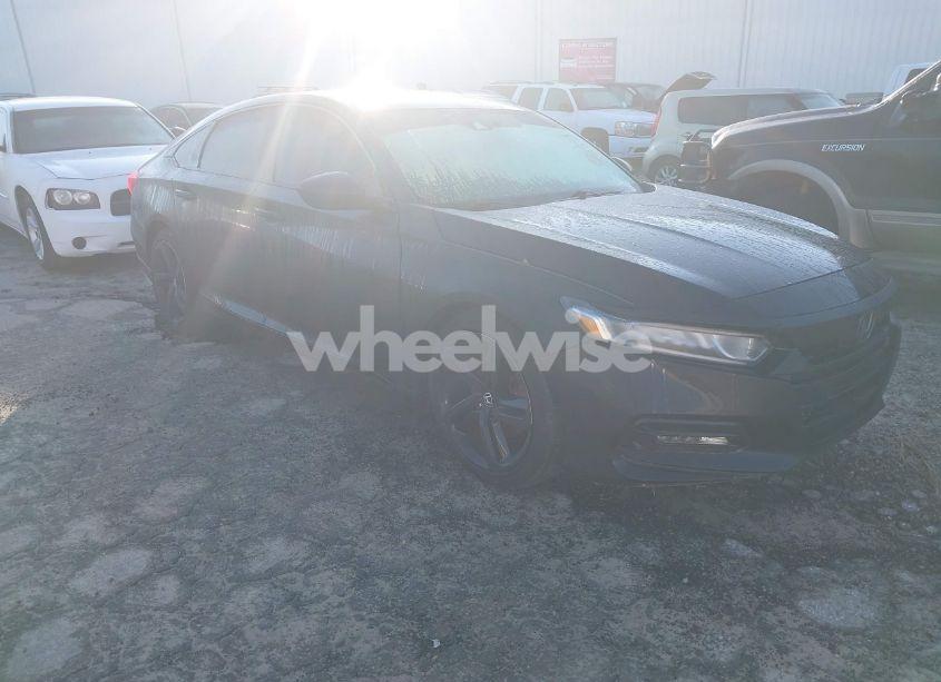2018 Honda Accord SPORT (VIN 1HGCV1F31JA249247) main photo