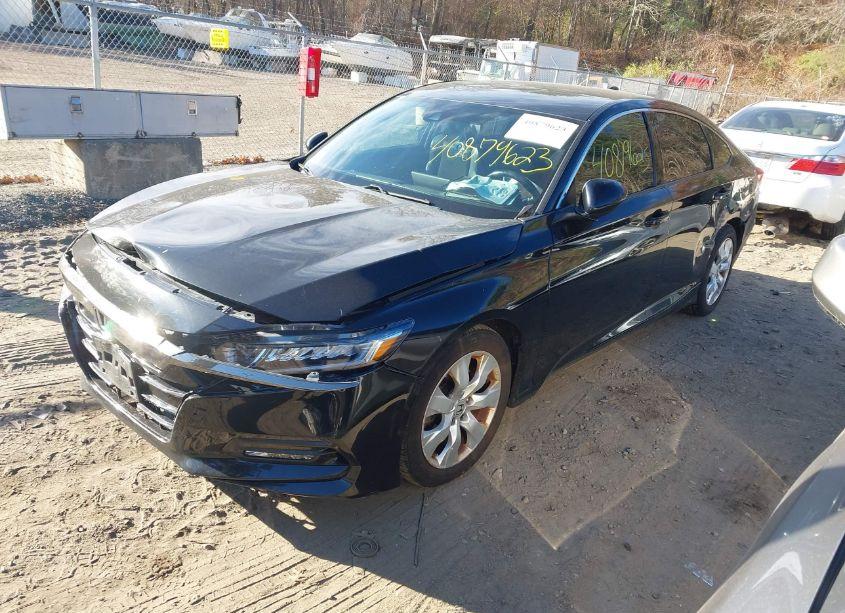 Photo 2 of 2018 Honda Accord SPORT (VIN 1HGCV1F31JA269000)