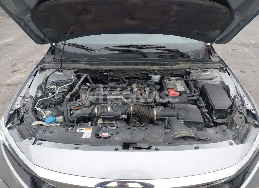 Photo 10 of 2019 Honda Accord SPORT (VIN 1HGCV1F31KA001047)