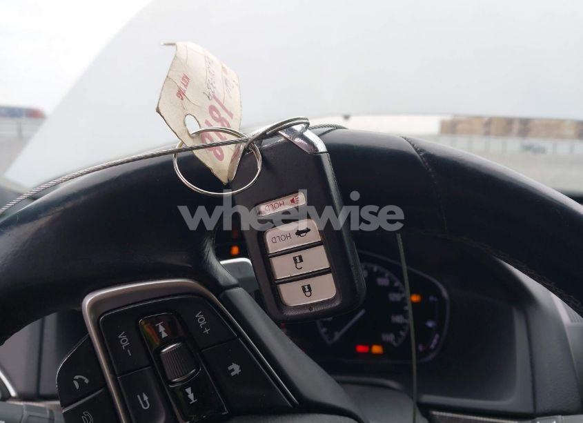 Photo 11 of 2019 Honda Accord SPORT (VIN 1HGCV1F31KA001047)