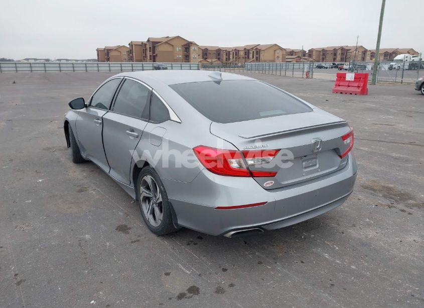 Photo 3 of 2019 Honda Accord SPORT (VIN 1HGCV1F31KA001047)