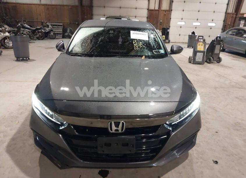 Photo 12 of 2019 Honda Accord SPORT (VIN 1HGCV1F31KA021167)