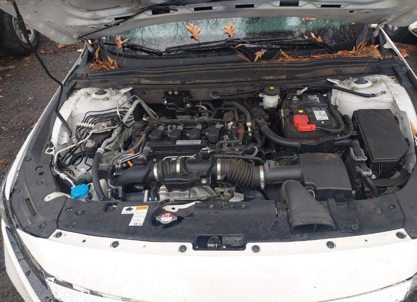 Photo 10 of 2019 Honda Accord SPORT (VIN 1HGCV1F31KA046859)
