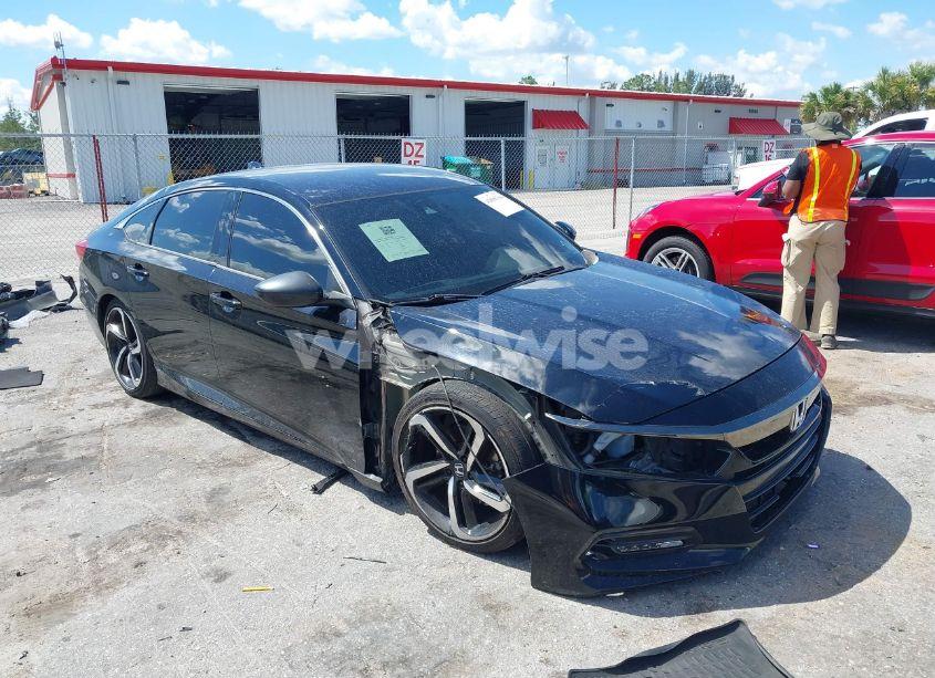 2019 Honda Accord SPORT (VIN 1HGCV1F31KA056615) main photo