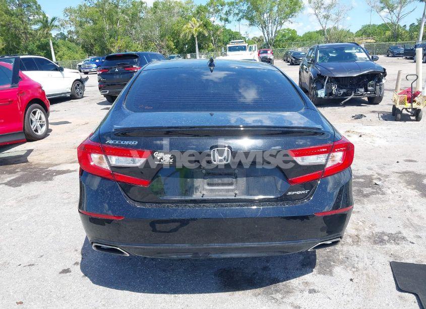 Photo 16 of 2019 Honda Accord SPORT (VIN 1HGCV1F31KA056615)
