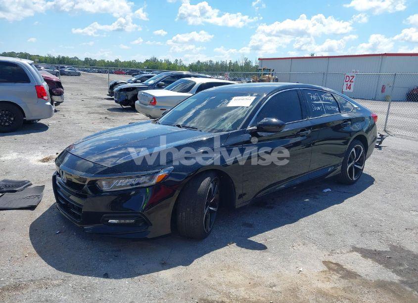 Photo 2 of 2019 Honda Accord SPORT (VIN 1HGCV1F31KA056615)
