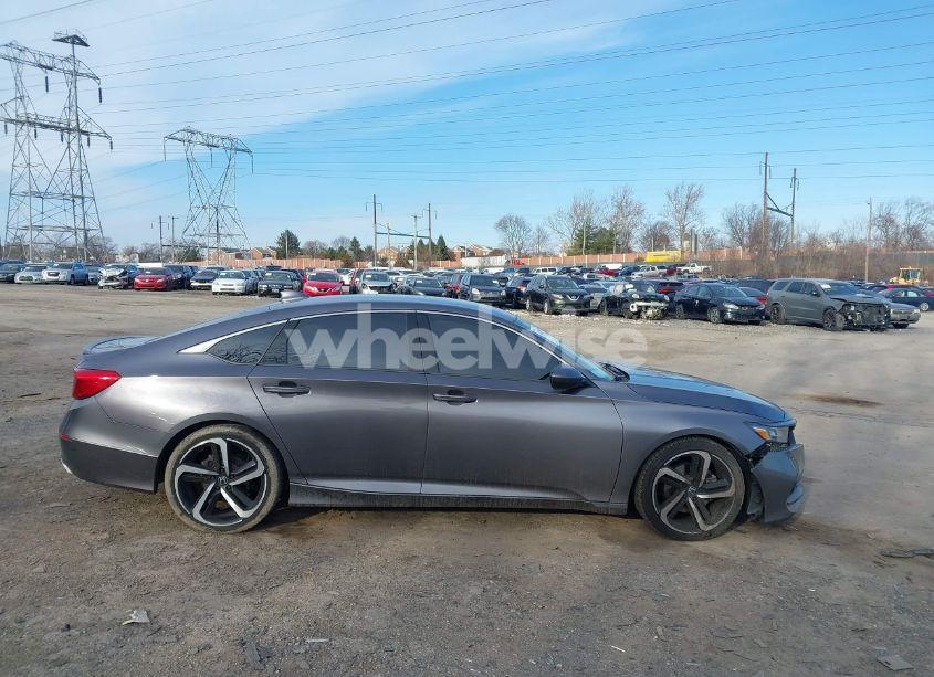 Photo 13 of 2019 Honda Accord SPORT (VIN 1HGCV1F31KA064259)