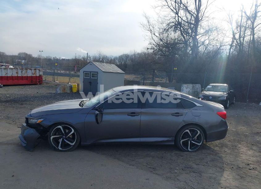 Photo 14 of 2019 Honda Accord SPORT (VIN 1HGCV1F31KA064259)