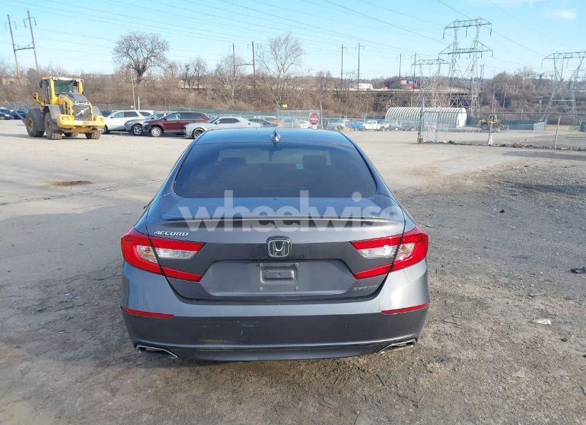 Photo 16 of 2019 Honda Accord SPORT (VIN 1HGCV1F31KA064259)