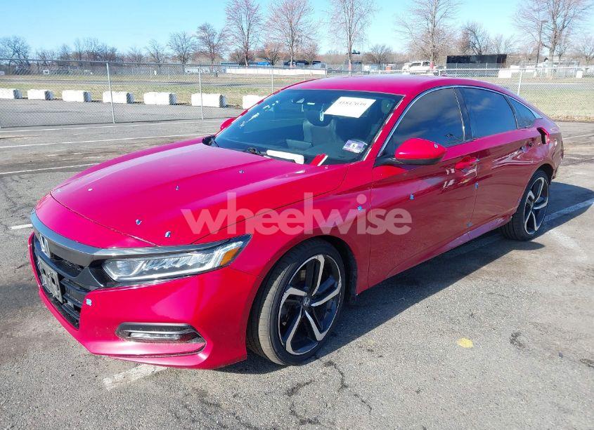 Photo 2 of 2019 Honda Accord SPORT (VIN 1HGCV1F31KA084897)
