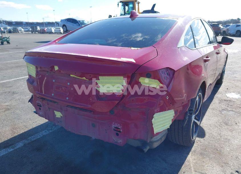Photo 6 of 2019 Honda Accord SPORT (VIN 1HGCV1F31KA084897)