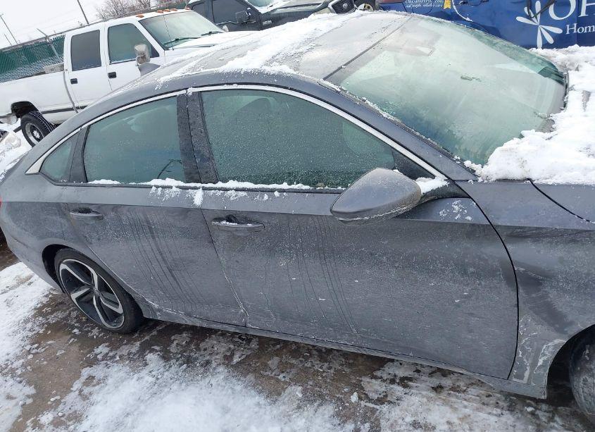 Photo 13 of 2019 Honda Accord SPORT (VIN 1HGCV1F31KA091090)