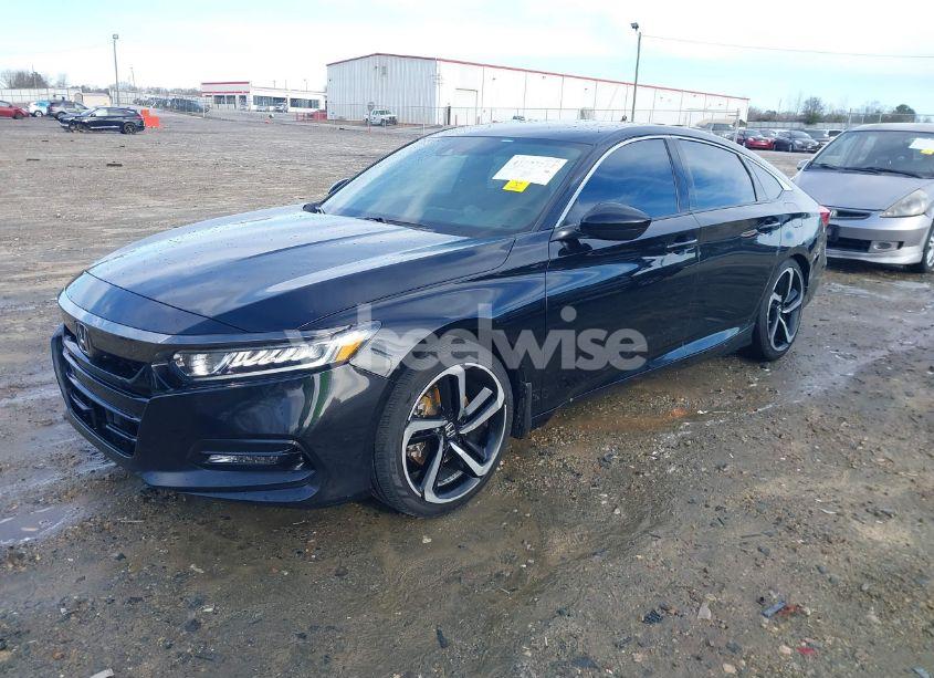 Photo 2 of 2019 Honda Accord SPORT (VIN 1HGCV1F31KA113525)