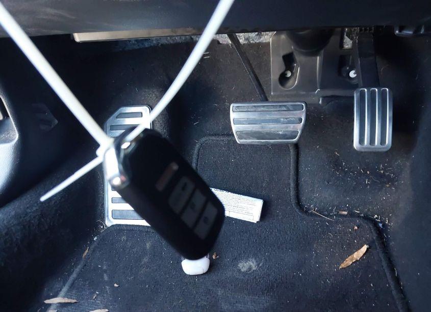 Photo 11 of 2019 Honda Accord SPORT (VIN 1HGCV1F31KA122323)