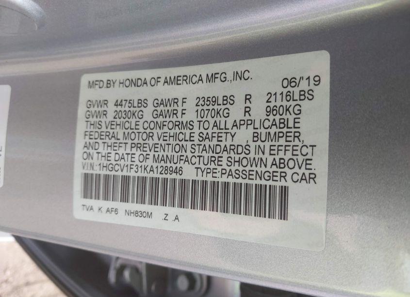 Photo 9 of 2019 Honda Accord SPORT (VIN 1HGCV1F31KA128946)