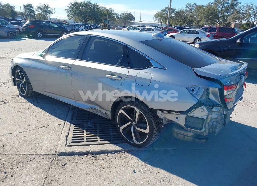 Photo 3 of 2019 Honda Accord SPORT (VIN 1HGCV1F31KA142152)