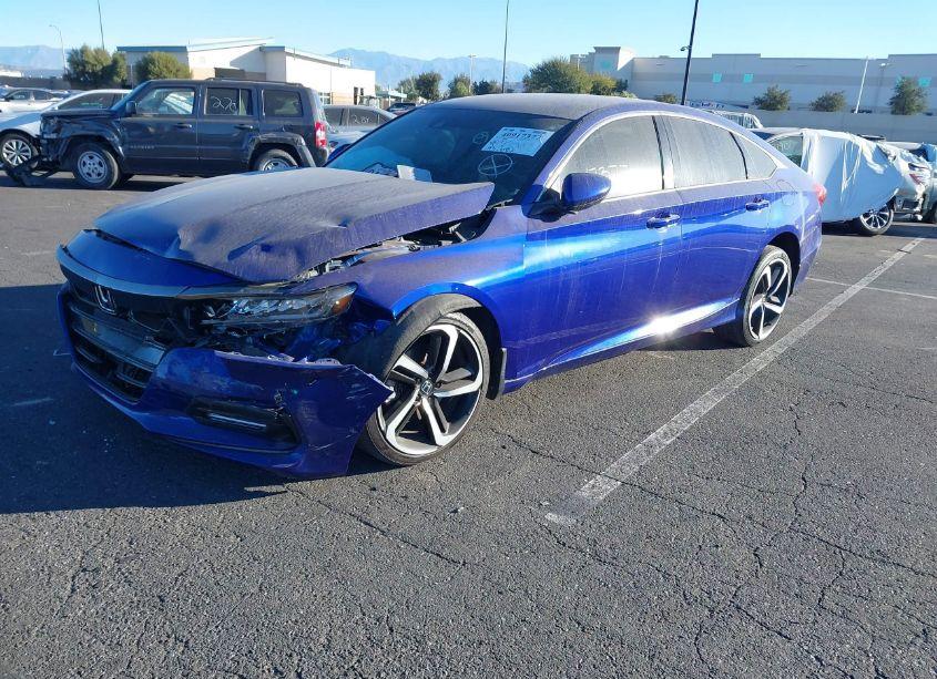 Photo 2 of 2019 Honda Accord SPORT (VIN 1HGCV1F31KA153751)