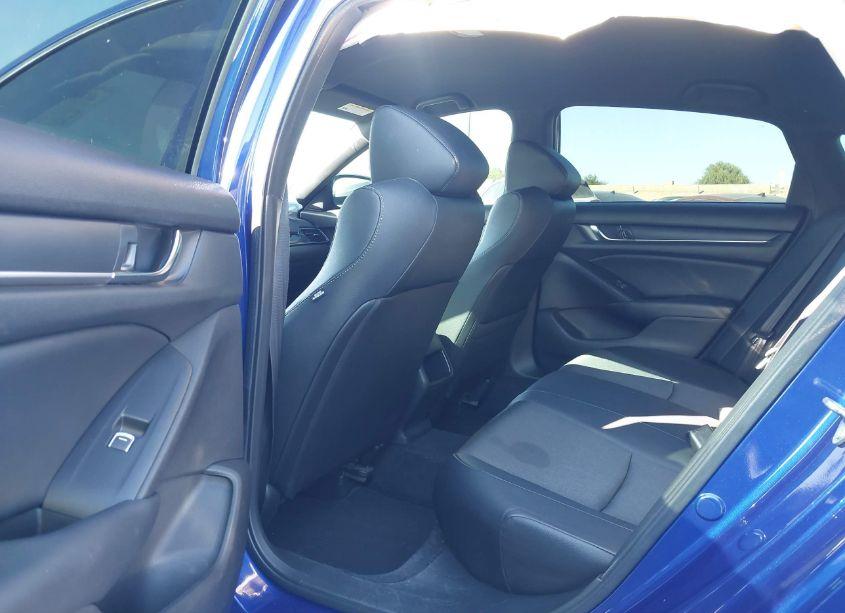 Photo 8 of 2019 Honda Accord SPORT (VIN 1HGCV1F31KA153751)