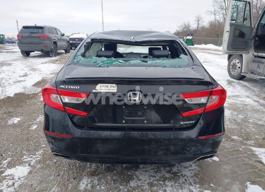 Photo 16 of 2019 Honda Accord SPORT (VIN 1HGCV1F31KA171814)