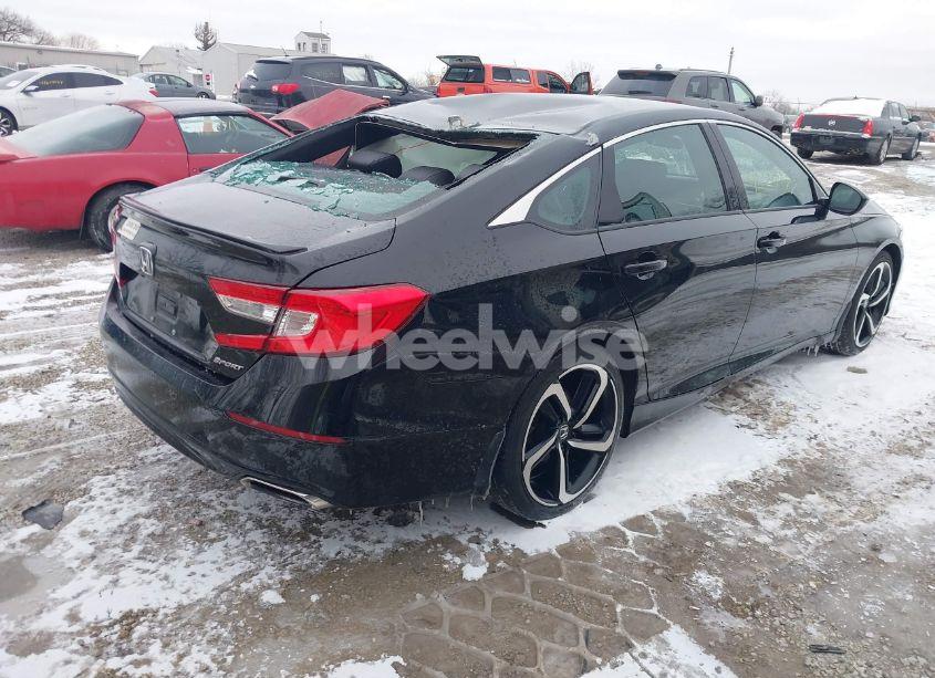 Photo 4 of 2019 Honda Accord SPORT (VIN 1HGCV1F31KA171814)