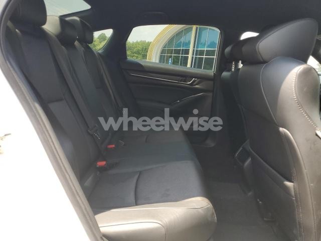 Photo 7 of 2020 HONDA ACCORD SPORT (VIN 1HGCV1F31LA048340)
