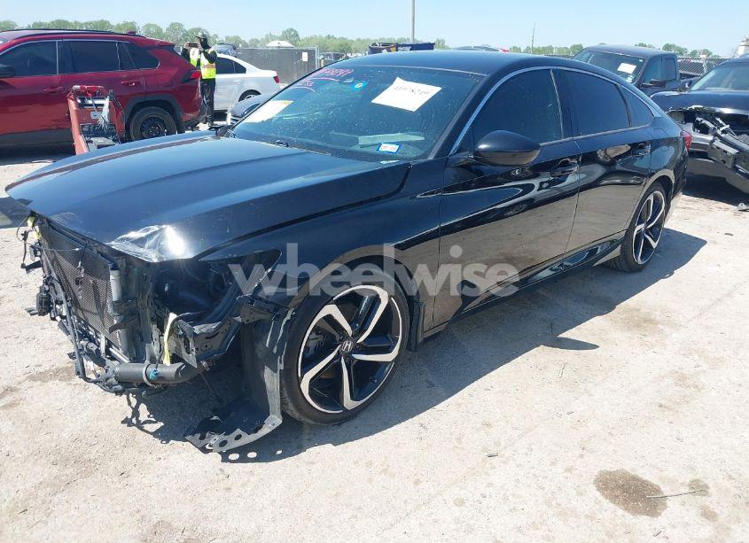 Photo 2 of 2020 Honda Accord SPORT (VIN 1HGCV1F31LA067258)