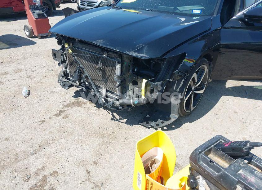 Photo 6 of 2020 Honda Accord SPORT (VIN 1HGCV1F31LA067258)