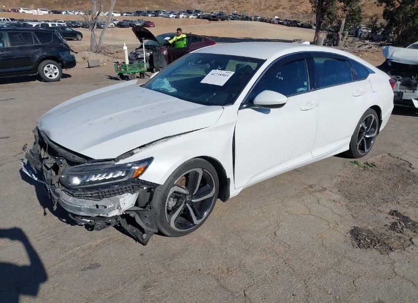 Photo 2 of 2020 Honda Accord SPORT (VIN 1HGCV1F31LA089079)