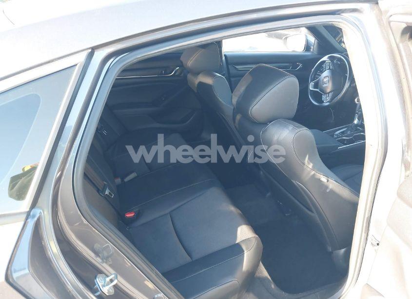 Photo 8 of 2020 Honda Accord SPORT (VIN 1HGCV1F31LA111243)