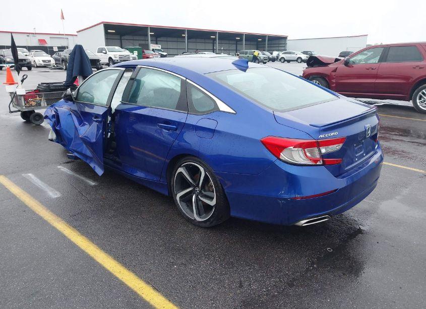 Photo 3 of 2020 Honda Accord SPORT (VIN 1HGCV1F31LA115261)