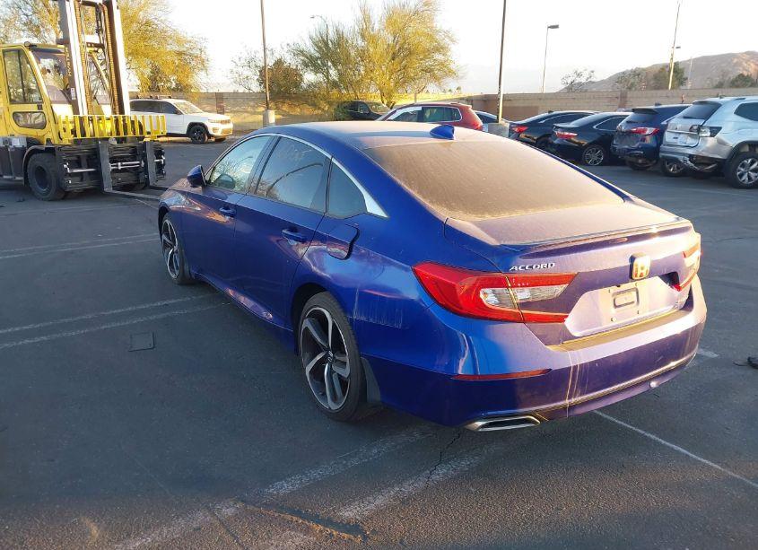 Photo 3 of 2020 Honda Accord SPORT (VIN 1HGCV1F31LA123876)
