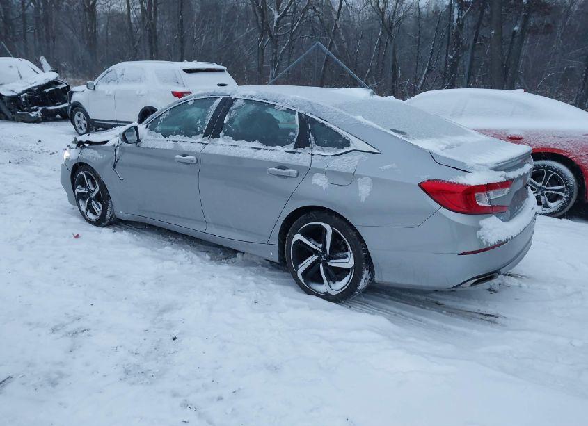 Photo 3 of 2020 Honda Accord SPORT (VIN 1HGCV1F31LA144050)