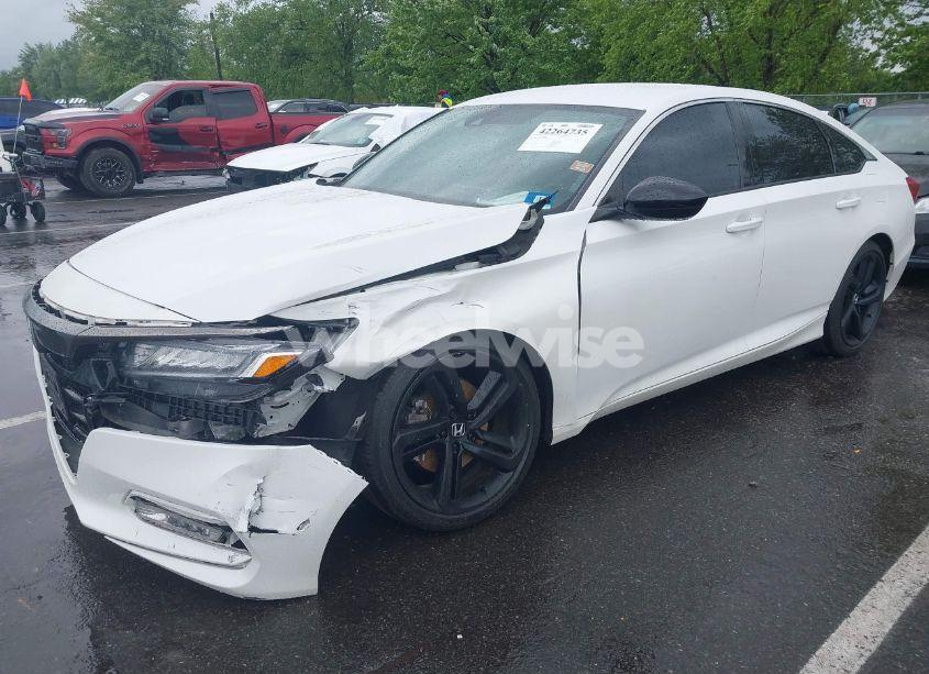 Photo 2 of 2020 Honda Accord SPORT (VIN 1HGCV1F31LA150687)